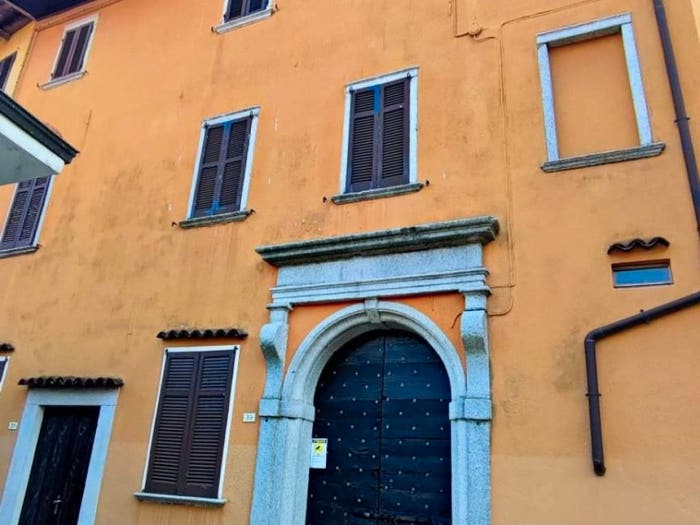 Casa con 6 locali in vendita in Centro, Pella