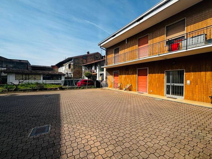 Appartamento trilocale in vendita in Vicolo S Rocco, Fornovo San Giovanni