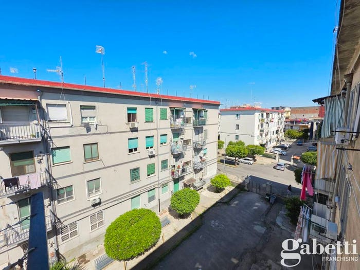 Appartamento trilocale in vendita in VIA OLBIA, Piazza Primavera Passariello, Pomigliano d'Arco