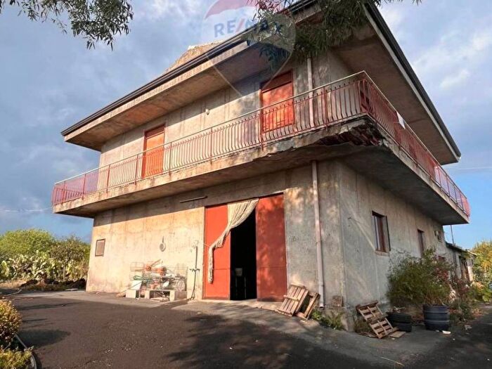 Casa con 6 locali in vendita in campi la madonnina, Belpasso