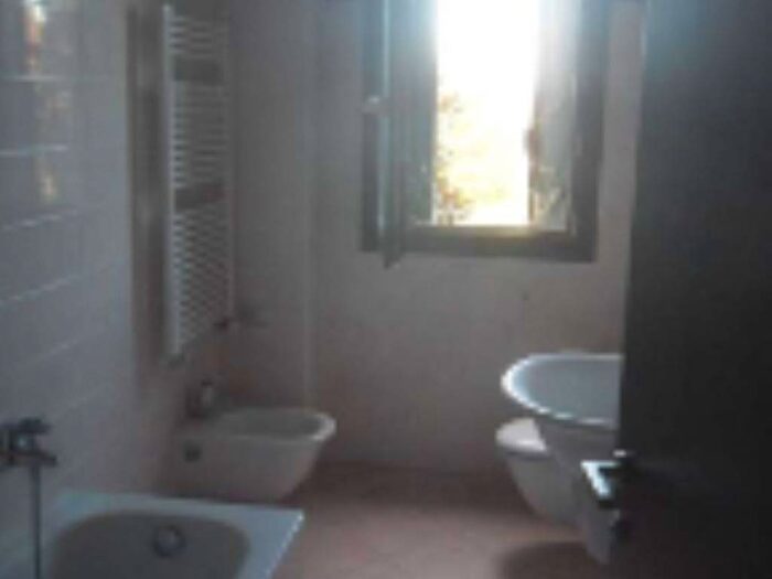 Appartamento trilocale in vendita in Via Salvo D'Acquisto, Ravarino