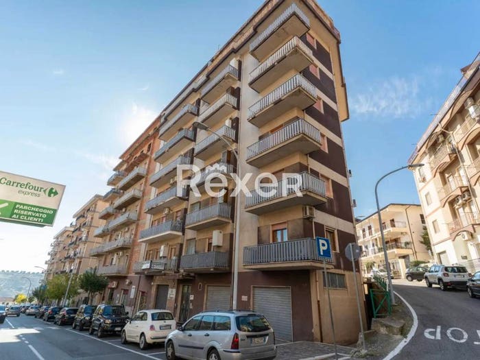 Appartamento con 5 locali in vendita in Via Giovanni Amendola, Cassano Allo Ionio, Cassano all'Ionio