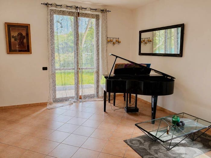 Casa quadrilocale in vendita in Via Primo Levi, Centro, Appiano Gentile
