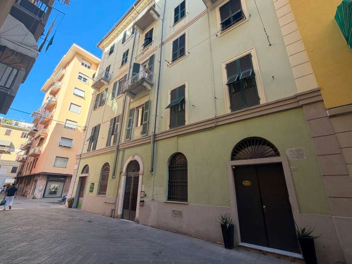 Appartamento trilocale in vendita in Via Felice Cavallotti, Centro Storico, La Spezia