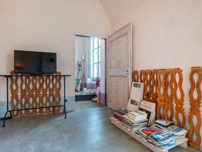 Appartamento quadrilocale in vendita in Via delle Fabbriche, Centro, Finale Ligure