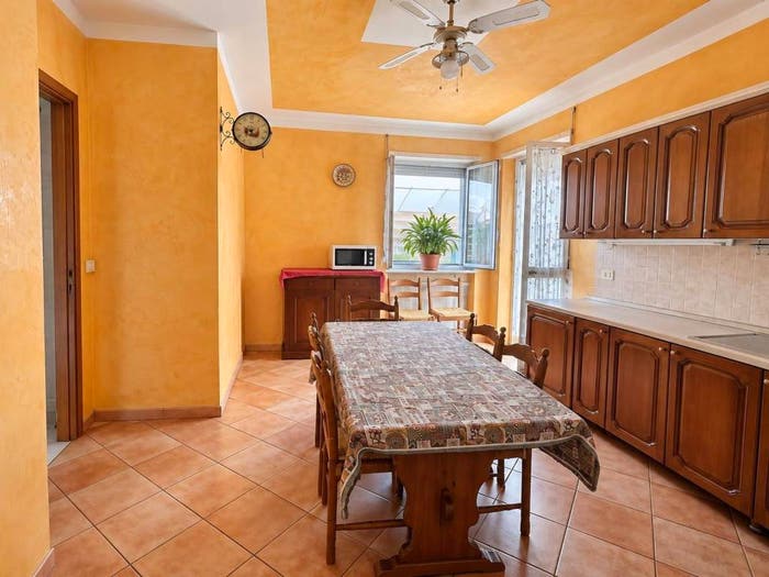 Casa con 6 locali in vendita in Via Rondissone, Centro, Chivasso