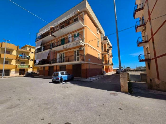 Appartamento trilocale in vendita in via Degli Esportatori, Bisceglie