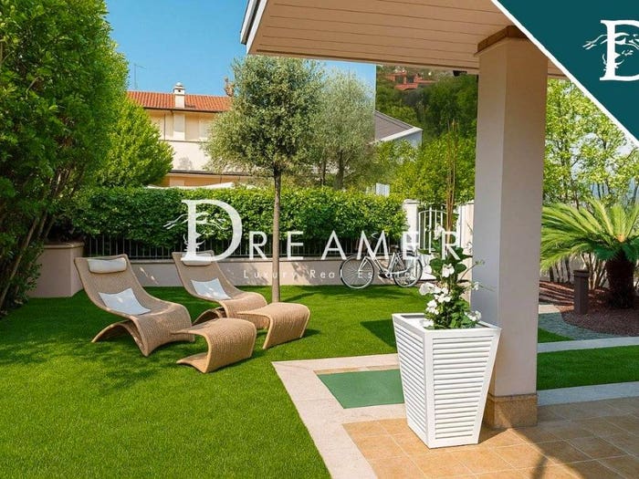 Casa con 6 locali in vendita in Via Giuseppe Mazzini, Centro, Forte dei Marmi