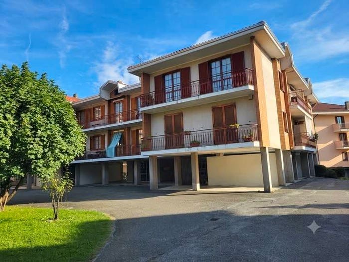 Appartamento bilocale in vendita in Viale Stazione, Centro, Grignasco
