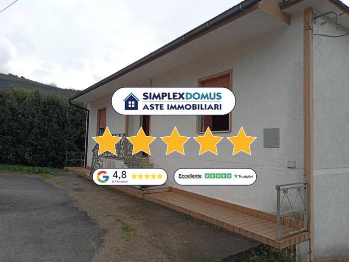 Casa con 6 locali in vendita in Località Contrada Brecceto, Veroli