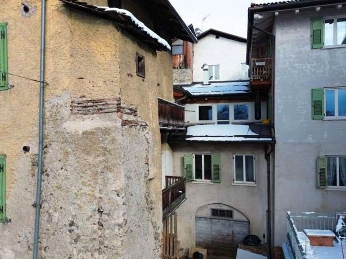 Case in Vendita e in Affitto - 2
