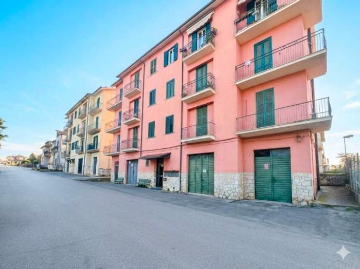Appartamento quadrilocale in vendita in Viale Guglielmo Marconi, Vasanello