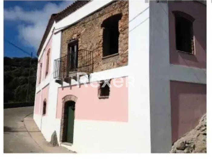 Casa con 6 locali in vendita in Via Marinella, Palmi