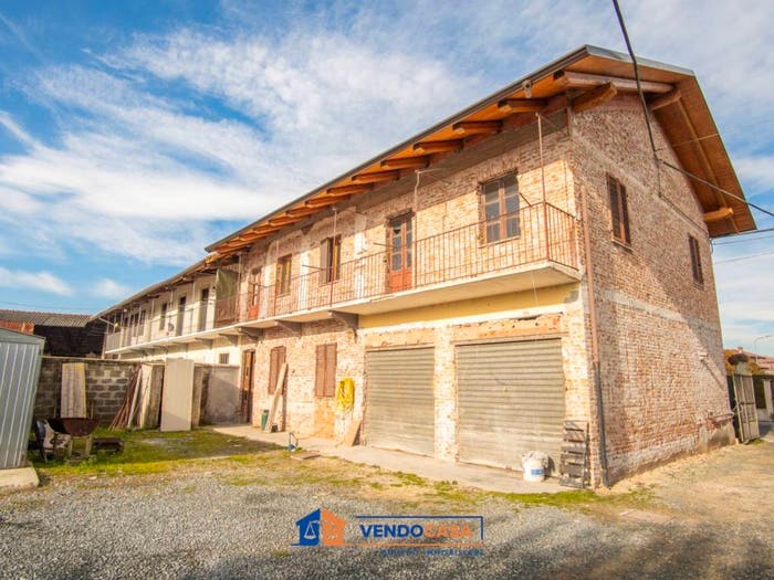 Casa con 5 locali in vendita in Via Giuseppe Mazzini, Cardè