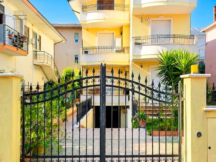 Appartamento con 6 locali in vendita in Via Marco Capizucchi, Lagomaggio, Rimini