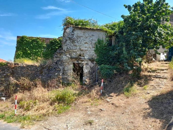 Casa bilocale in vendita in Via Villatalla, Diano Arentino