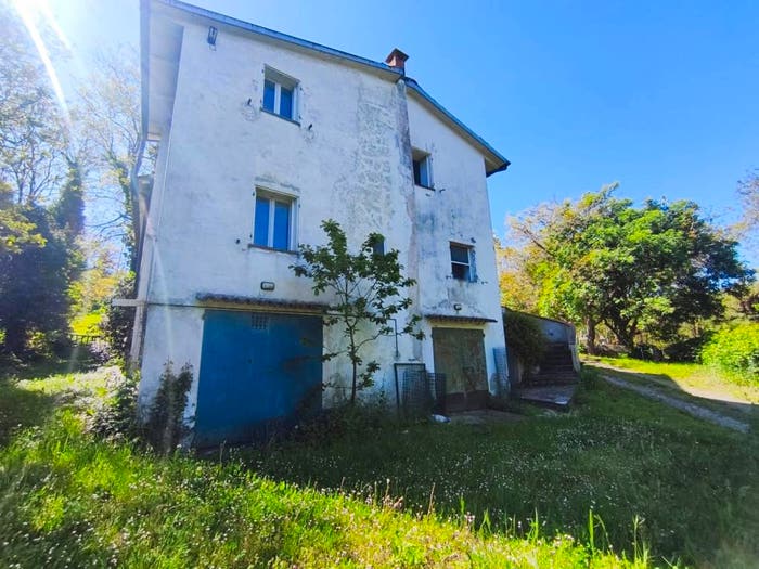 Casa con 6 locali in vendita in Via Faeto, Monterenzio