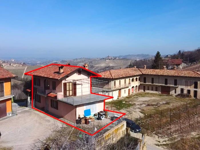 Casa quadrilocale in vendita in Località San Giuseppe, Monforte d'Alba