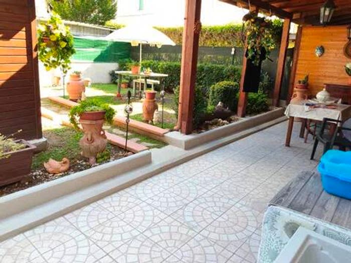 Casa con 5 locali in vendita in Via Piave SNC, Città, Montevarchi