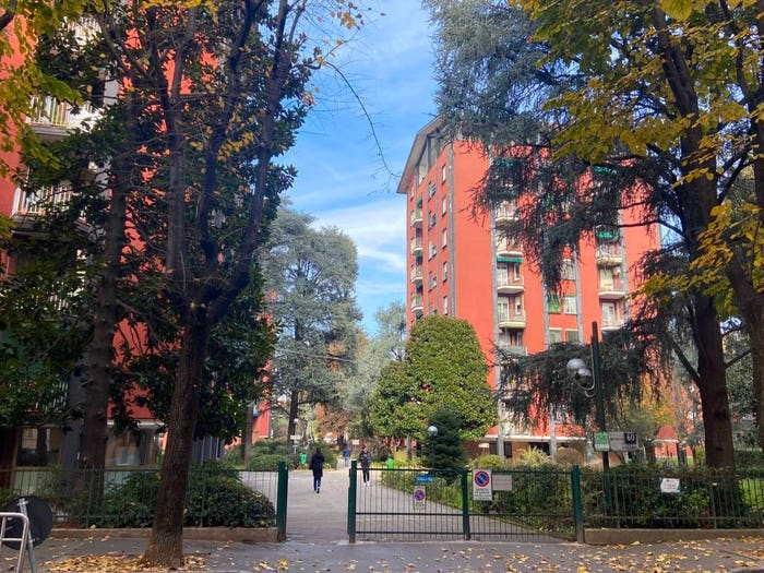 Appartamento trilocale in vendita in Via Guglielmo Marconi, Campo dei Fiori, Cinisello Balsamo