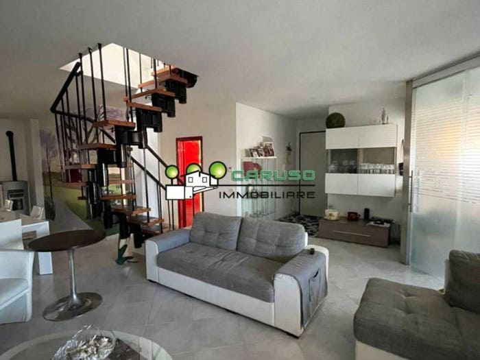 Appartamento con 5 locali in vendita in Gavorrano