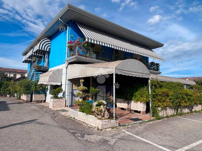 Casa con 6 locali in vendita in Via Veneto, Campolongo Maggiore Liettoli, Campolongo Maggiore