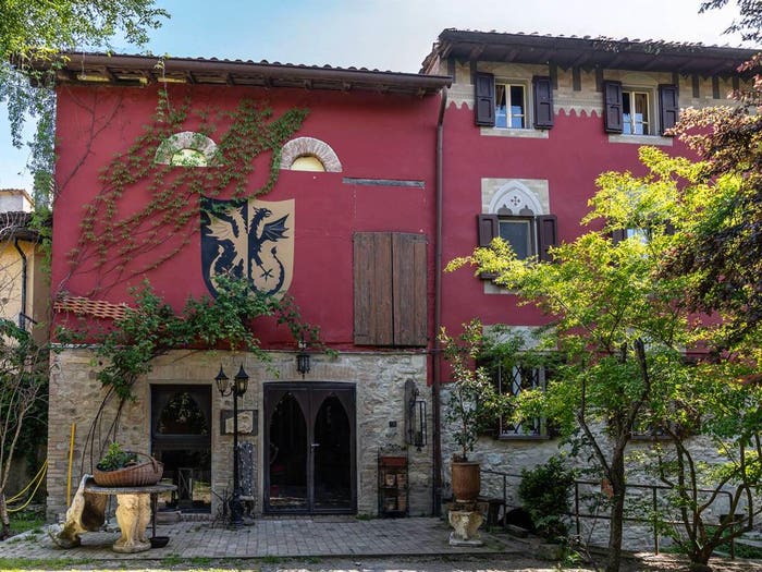 Casa con 6 locali in vendita in Cerezzola, Canossa