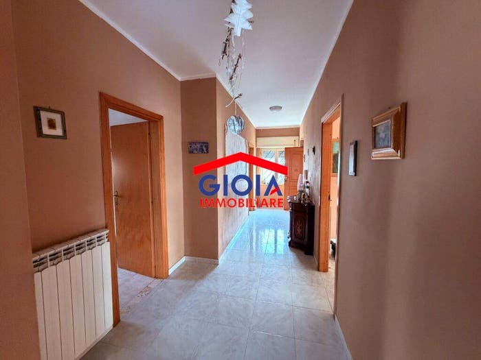 Appartamento trilocale in vendita in Via Eccidio delle Cementare, Mondragone