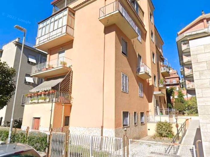Appartamento con 5 locali in vendita in via Giovanni Alfredo Cesareo, Talenti Monte Sacro, Roma