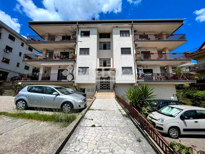 Appartamento quadrilocale in vendita in Via Alfonso Rendano, Andreotta, Castrolibero