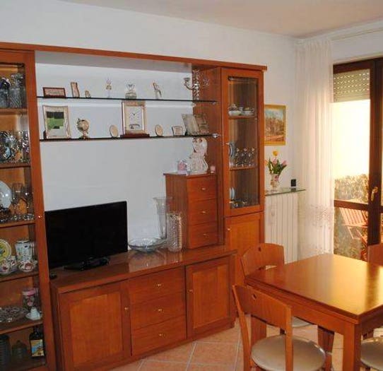 Appartamento trilocale in vendita in Via De Blasi Dante, Rudiae Casermette, Lecce