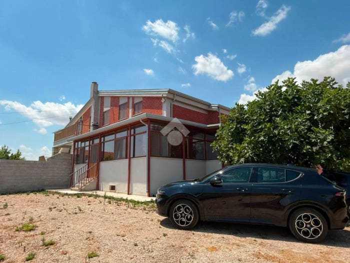 Casa con 5 locali in vendita in Str del Salice Nuovo, Salice Nuovo, Foggia