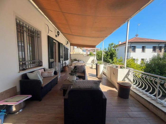 Casa con 5 locali in vendita in Cattolica