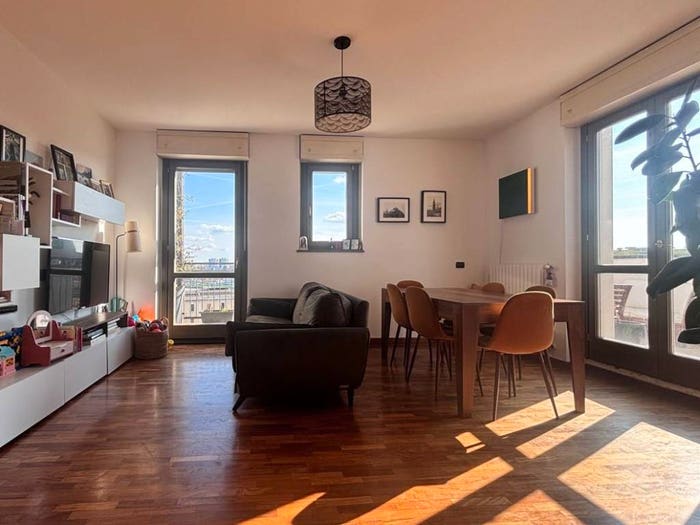 Casa trilocale in vendita in Piazzale Costantino Nigra, Farini, Milano