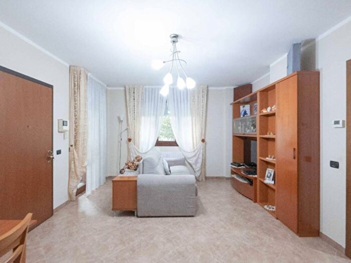 Appartamento quadrilocale in vendita in Via IV Novembre, Centro, Codogno
