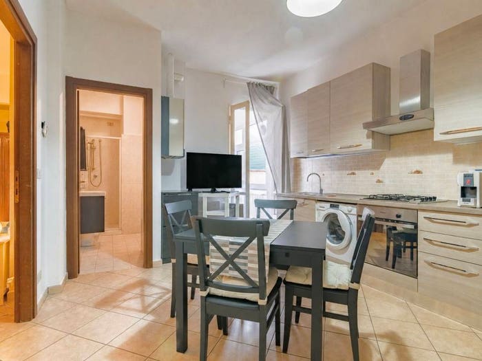 Appartamento bilocale in vendita in Via Indipendenza, Centro, Ceriale