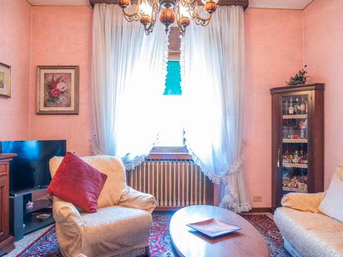 Casa con 6 locali in vendita in Via Roma Destra, Lido Ovest Faro, Jesolo