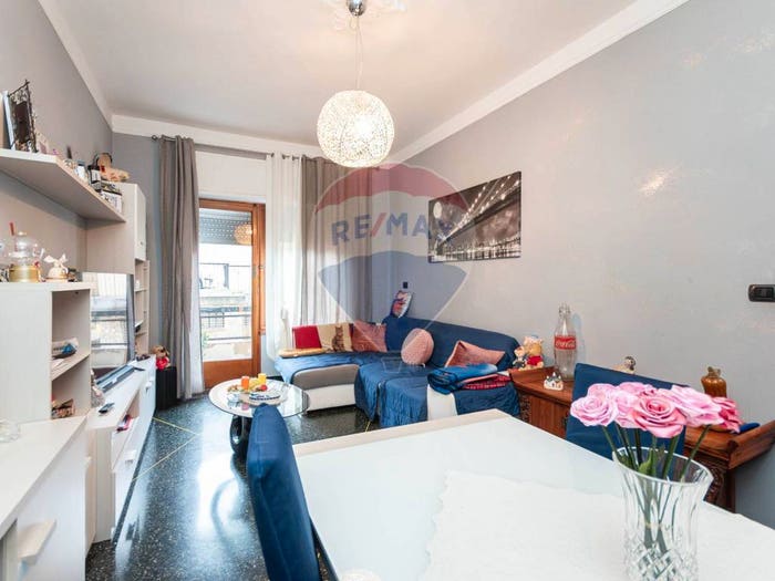 Appartamento con 5 locali in vendita in Via Enrico Giglioli Hillyer, Marassi, Genova