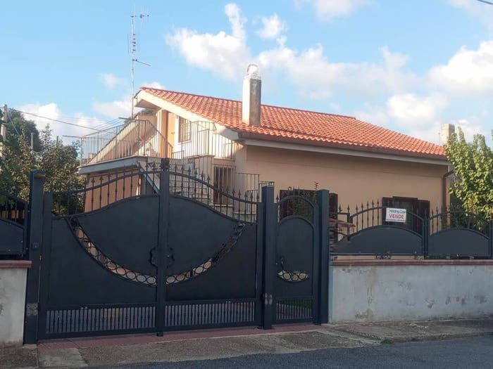 Casa trilocale in vendita in Circonvallazione Mare Orientale, Banditella, Ardea