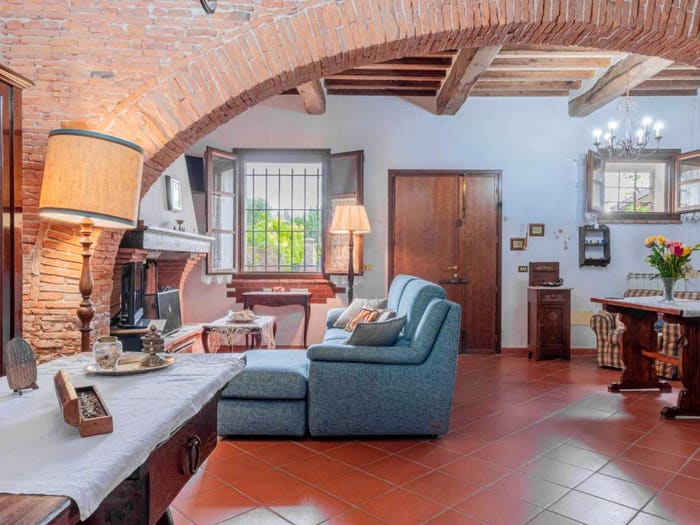 Casa con 6 locali in vendita in Via Modda, San Frediano Sud San Lorenzo a Pagnatico, Cascina