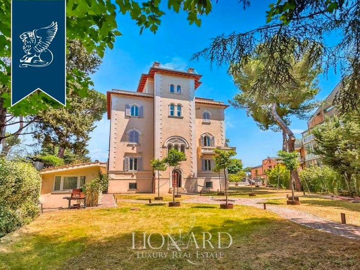 Casa con 6 locali in vendita in Aventino, Roma