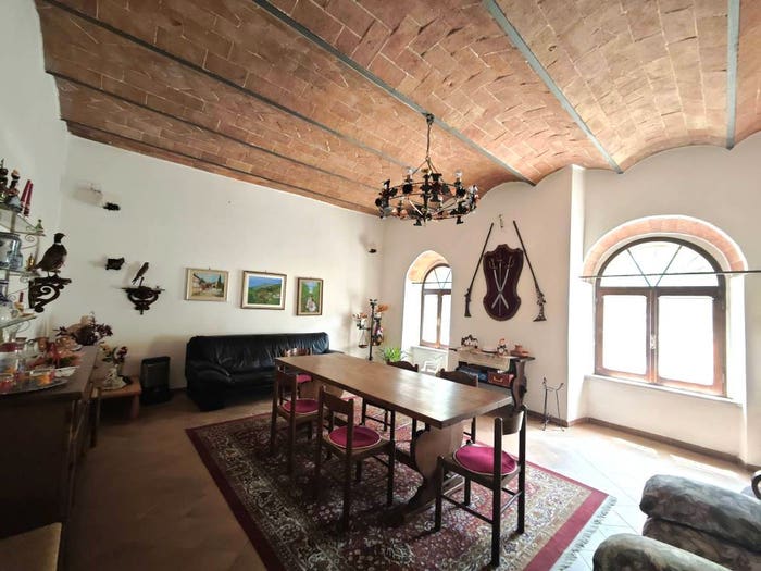 Casa con 6 locali in vendita in Località I Casali, Quartaia Pian dell'Olmino Mensanello, Colle di Val d'Elsa