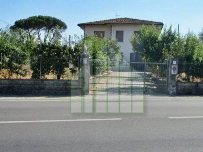 Casa con 6 locali in vendita in Spianate Ponte ai Pini, Altopascio