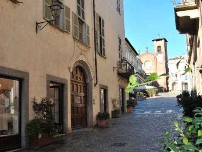 Appartamento bilocale in vendita in Via San Martino, Centro Storico, Moncalieri