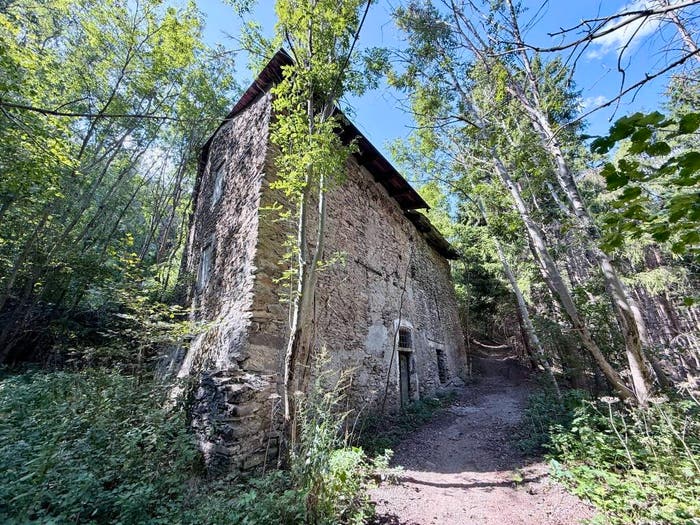 Casa con 6 locali in vendita in Via Pellousiere, Centro, Oulx