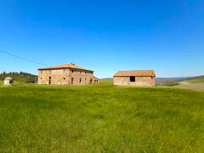 Casa con 6 locali in vendita in Spedaletto, Lajatico