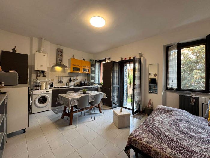 Appartamento monolocale in vendita in Salita Federico II, Centro Storico, Lodi