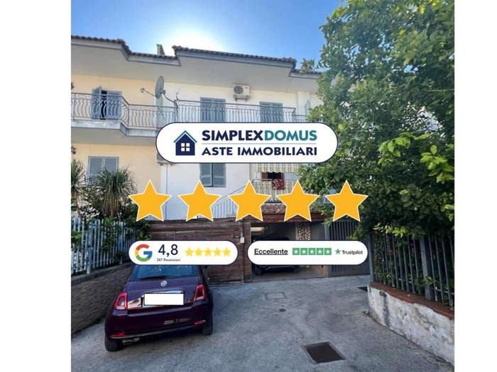 Casa trilocale in vendita in Via Giacinto Gigante, Centro, Mugnano di Napoli