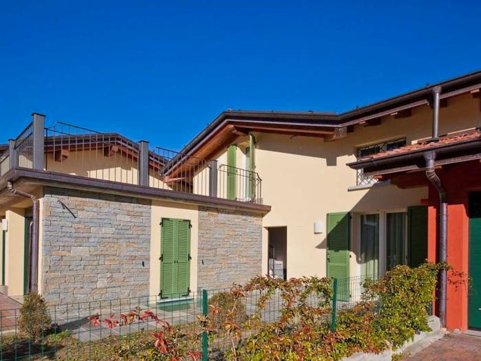 Casa con 6 locali in vendita in Via Don Enrico Moltrasio, Centro, Menaggio