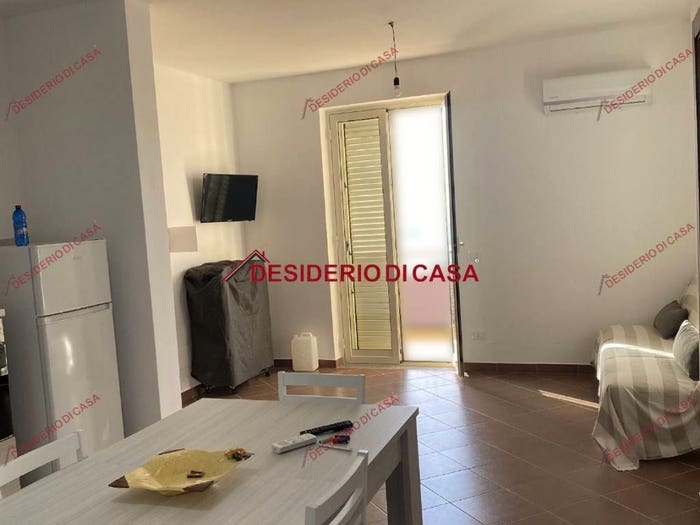 Appartamento bilocale in vendita in Via Giuseppe Faranda, Centro, Piraino